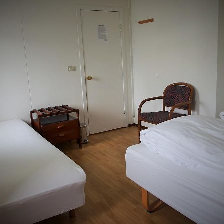 Husavik Hostel Екстер'єр фото