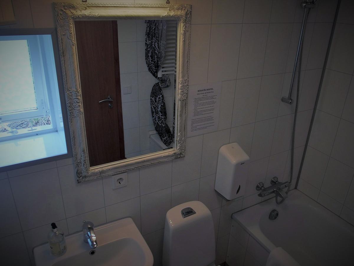Husavik Hostel Екстер'єр фото