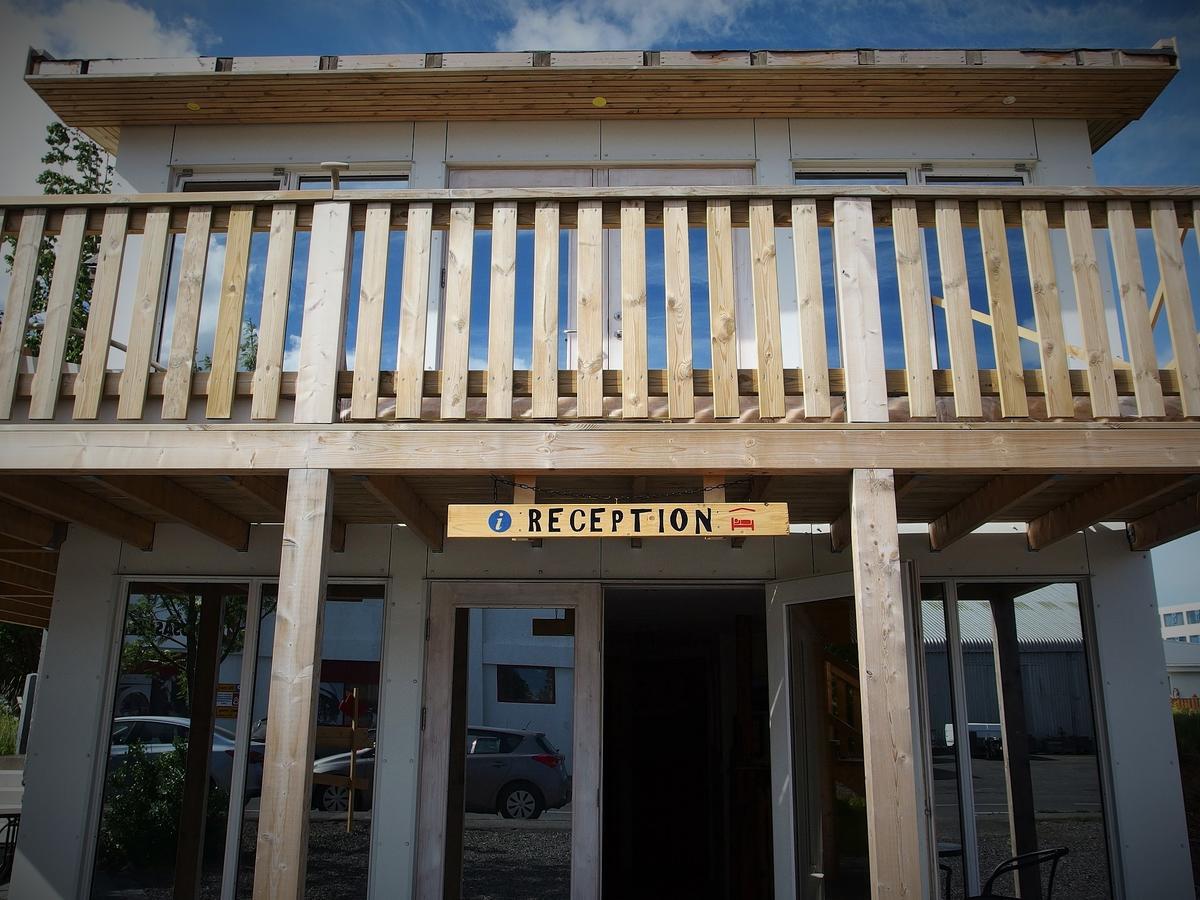 Husavik Hostel Екстер'єр фото