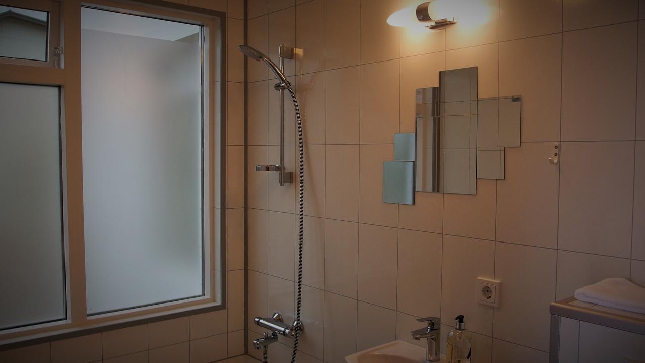 Husavik Hostel Екстер'єр фото